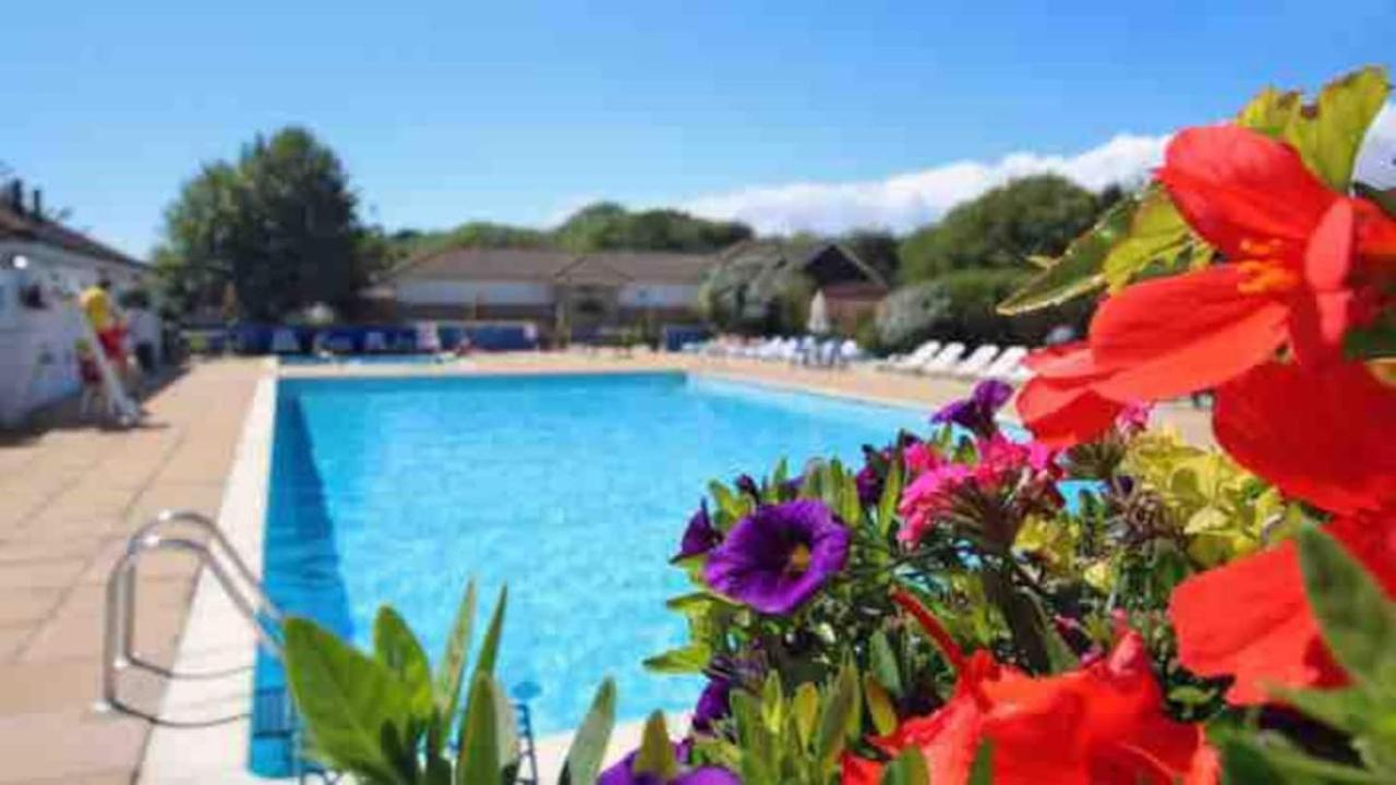 Heavenly Haven Hotel Lymington Eksteriør billede